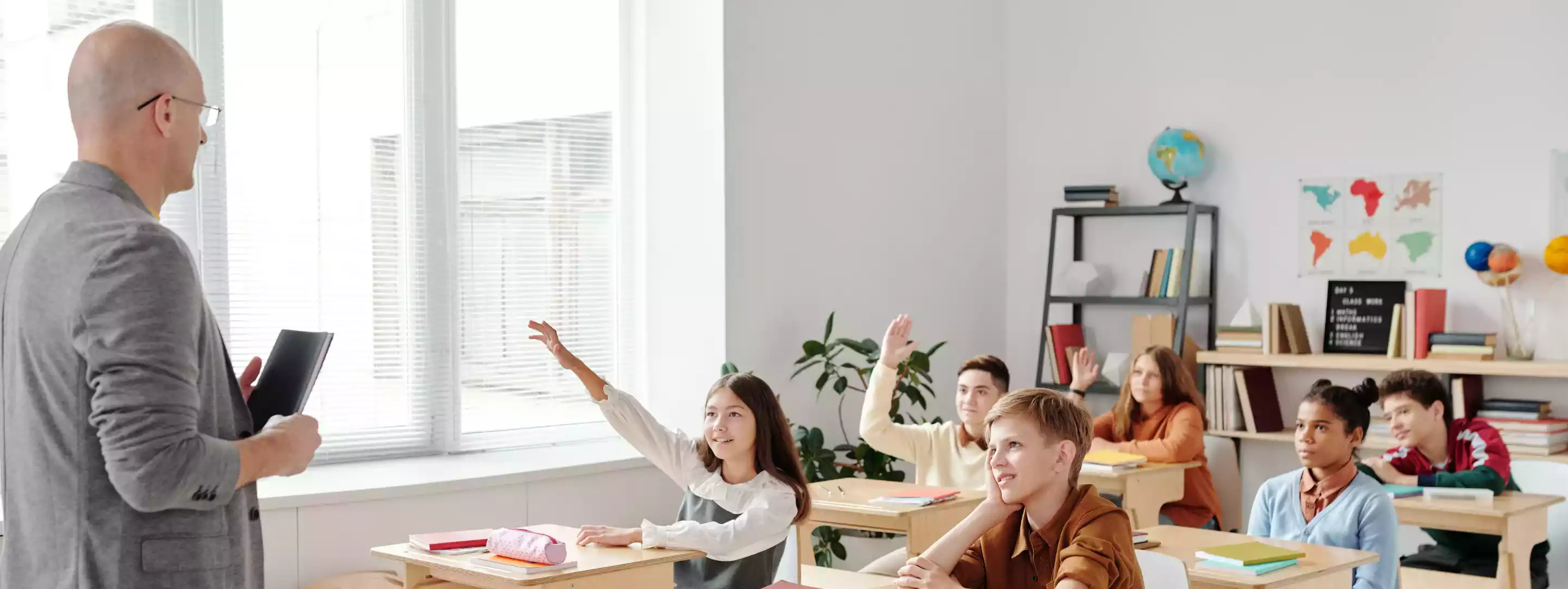 Efficient teacher hiring and quality learning